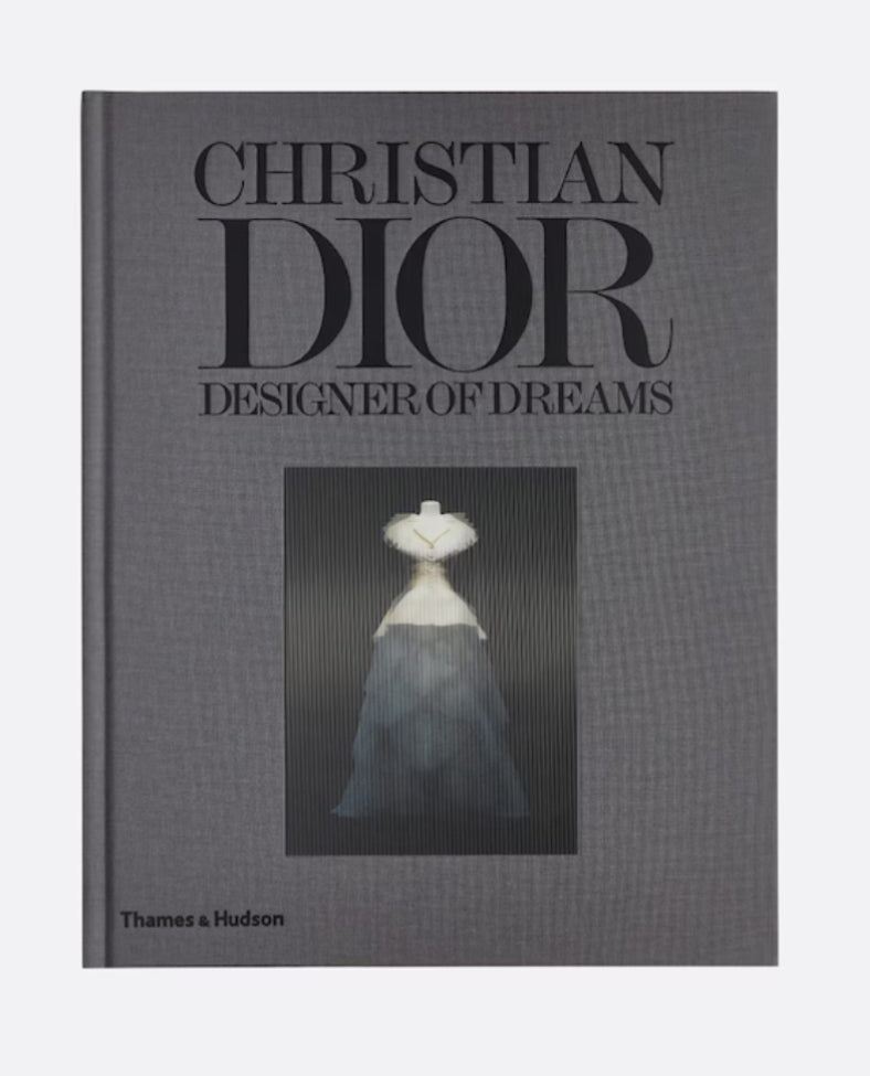 First Look: Patrick Demarchelier's Photos From the New DIOR COUTURE Book